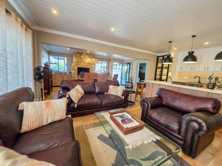 3 Bedroom Property for Sale in Stilbaai Wes Western Cape